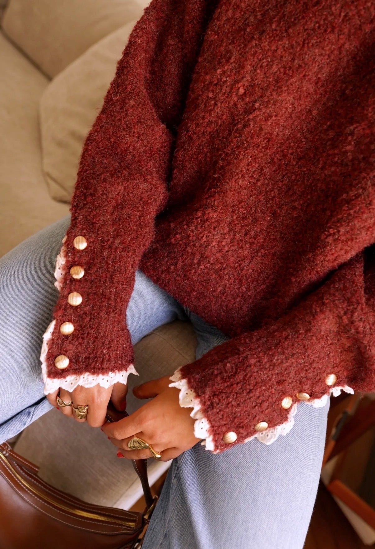 Pull détails dentelles