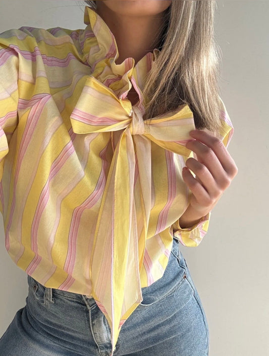 Chemise à nouer