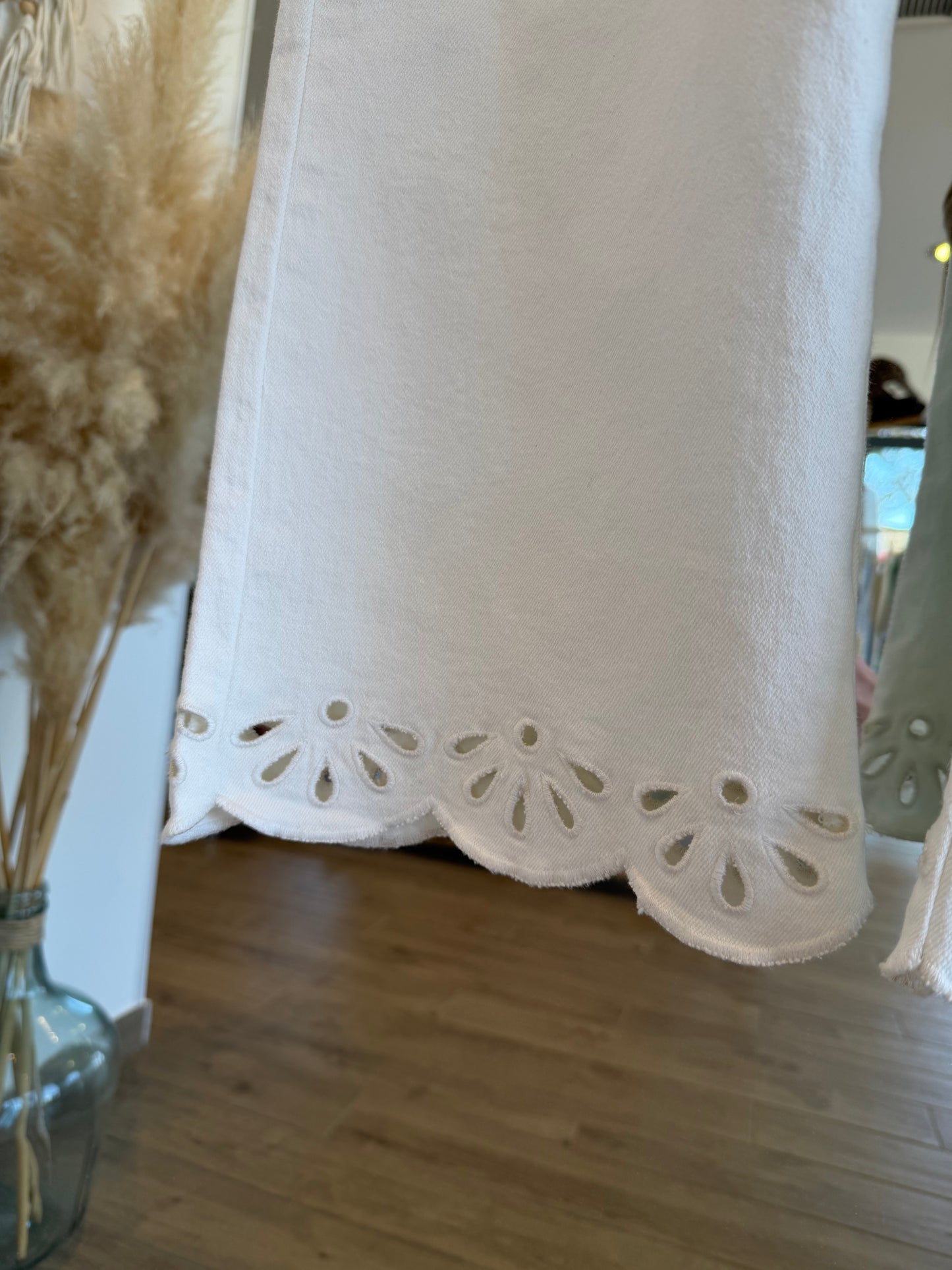 Jeans blanc à détails