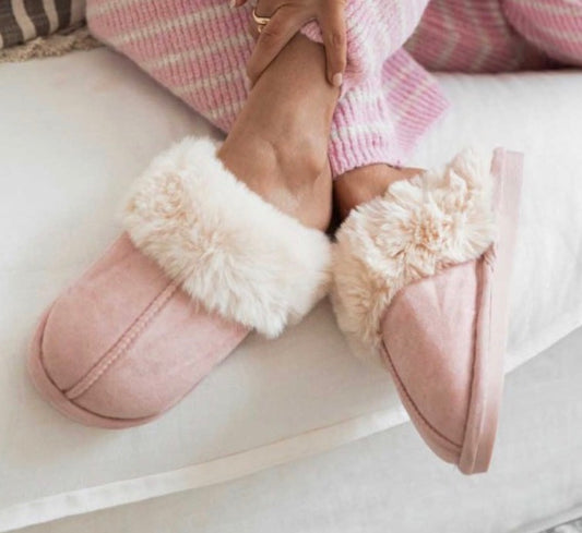 Chaussons fourrés rose