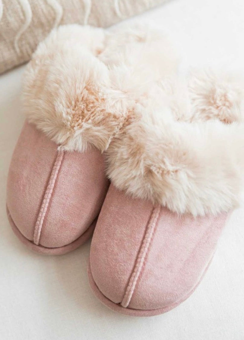 Chaussons fourrés rose