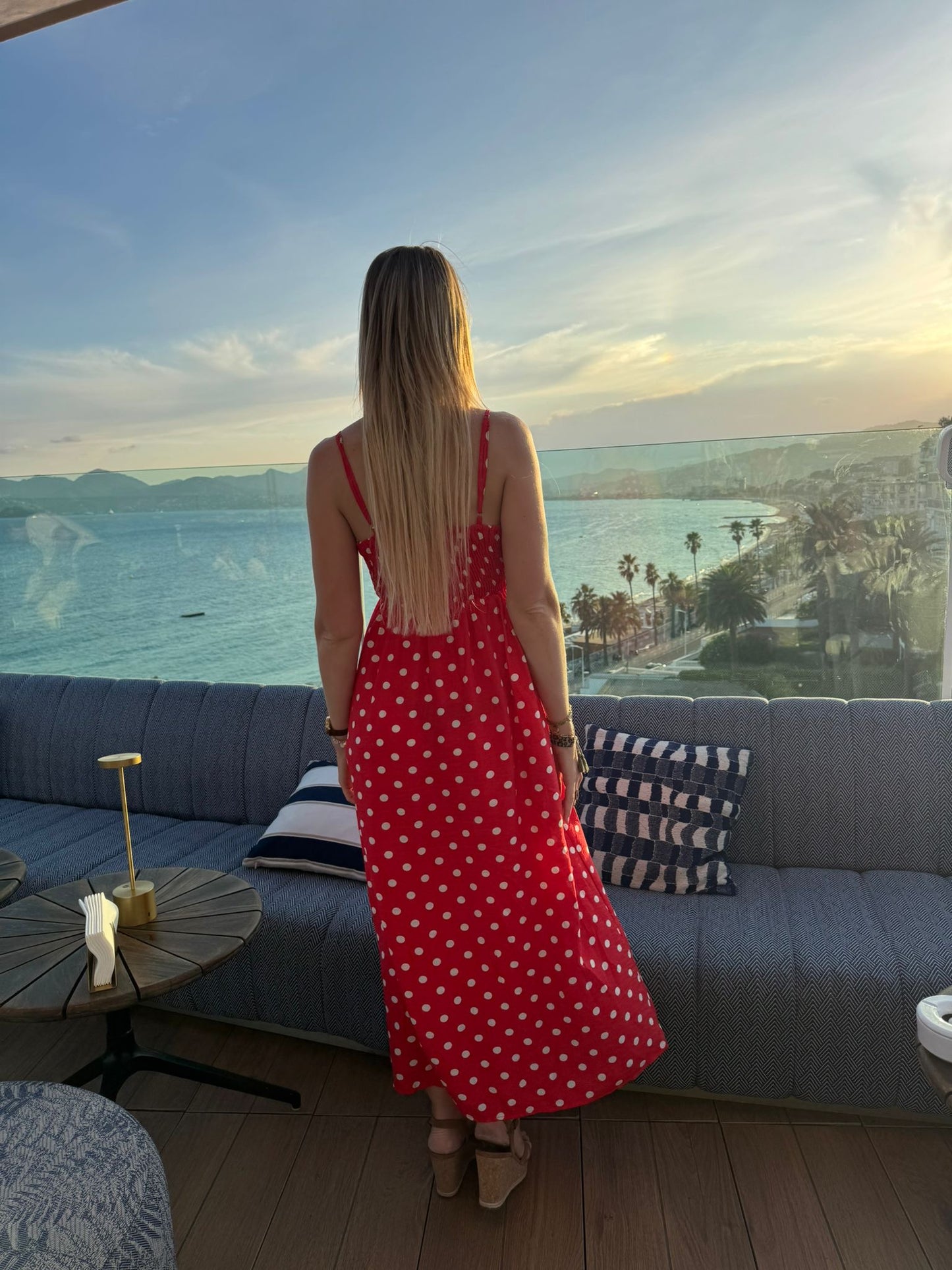 Robe Lola